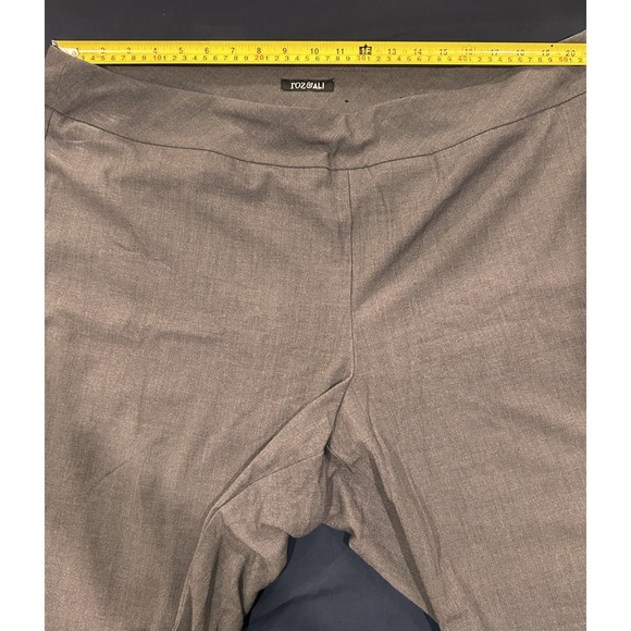Roz & Ali Womens Plus Size 22 Grey Elastic Waist Straight Leg Dress Pants Office - Picture 2 of 15